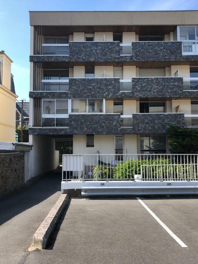 Le Courtoisville Leilighet Saint-Malo Eksteriør bilde